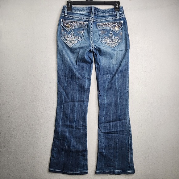 Wrangler Jeans Womens 1/2 x 34 Blue Bootcut Low Rise Rock 47 Fleur De Lis 28x30 - Picture 2 of 11